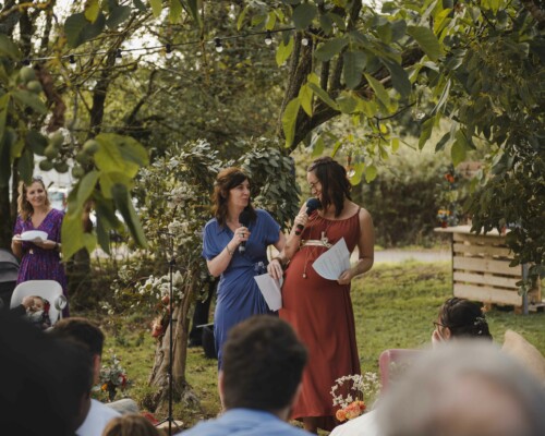 témoins-pendant-cérémonie-mariage